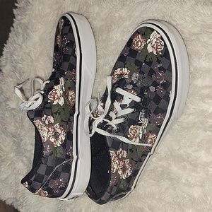 Vans Doheny 🌸 Flowers and Checks Black Sneakers Size 2